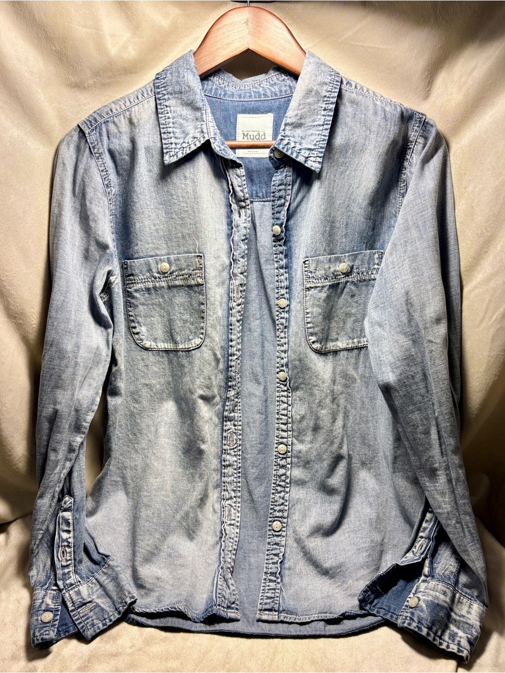 Mudd Womens M Acid Wash Chambray Denim Button Down Shirt Y2K Western Blouse